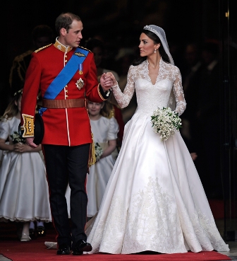 Királyi esküvő-Kate ruhája